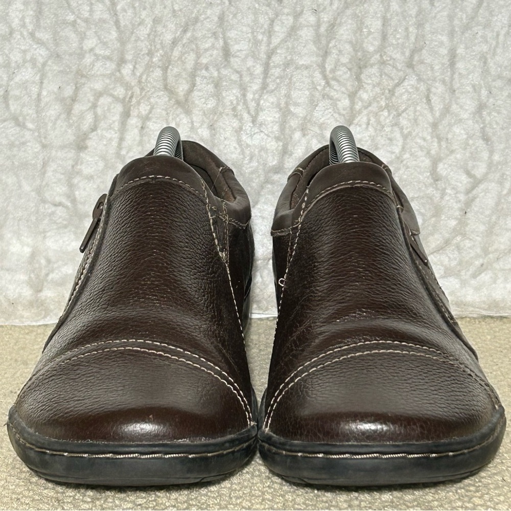 Clarks Womens Brown Leather Cora Giny Slip On Casual Float Loafer Shoes SZ 7.5M - Picture 3 of 12